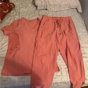 Hanes Coral SCRUB SET